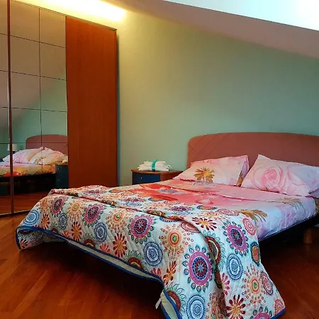 Leucosia Dream * Neapel