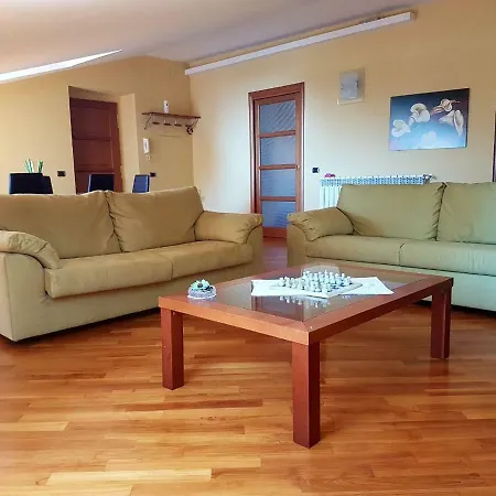 Leucosia Dream Appartement Napels